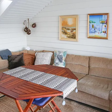 In Lindesnes With Sauna *