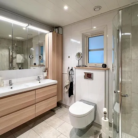 Bella Casa A Lindesnes Con Sauna *