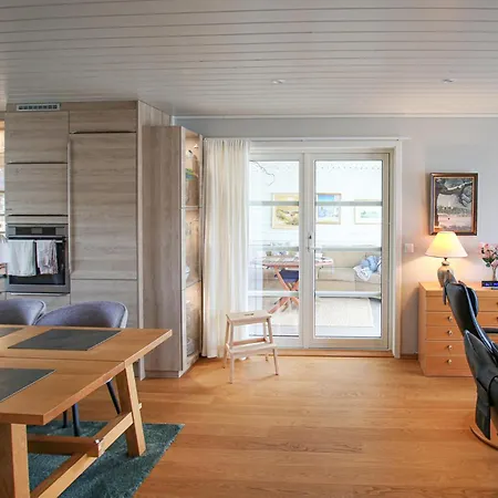 Сasa de vacaciones In Lindesnes With Sauna Spangereid